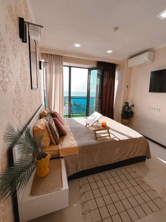 Апартаменты с шикарным видом на море и парк