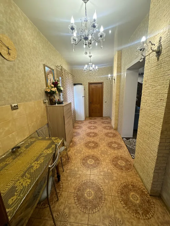 Большой и уютный дом в городе