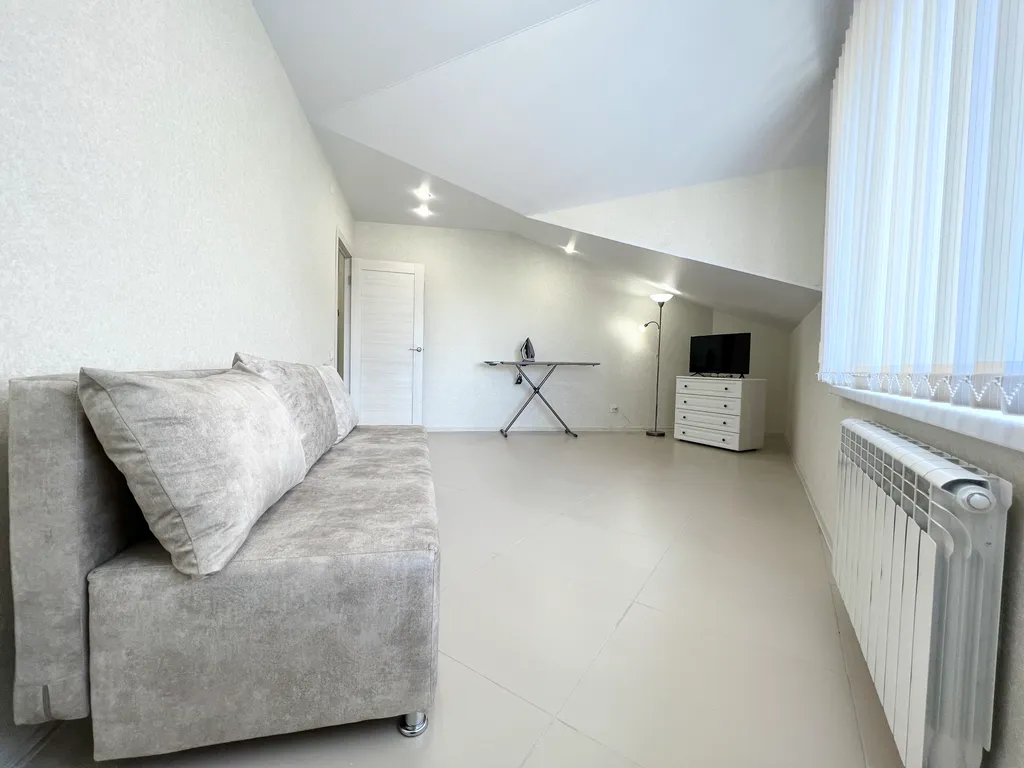 Комфортабельная 2-к квартира в новом доме в центре