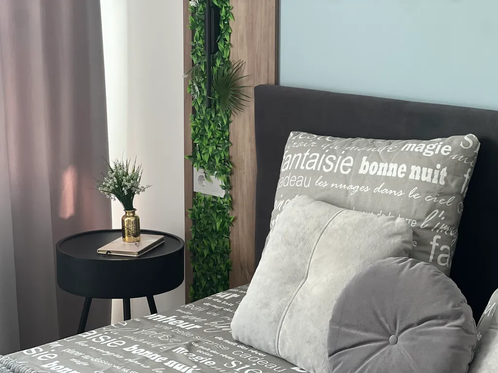 Очень уютная квартира с видом на пруд