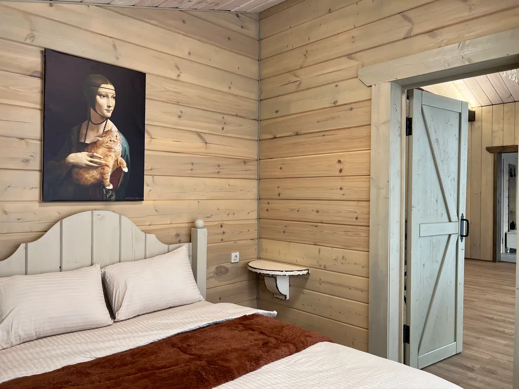 Шале с банкетным залом в черте города