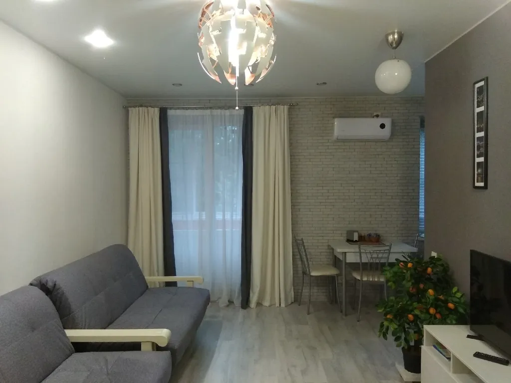 Уютная квартира в центре города — аренда посуточно в Великий Новгород