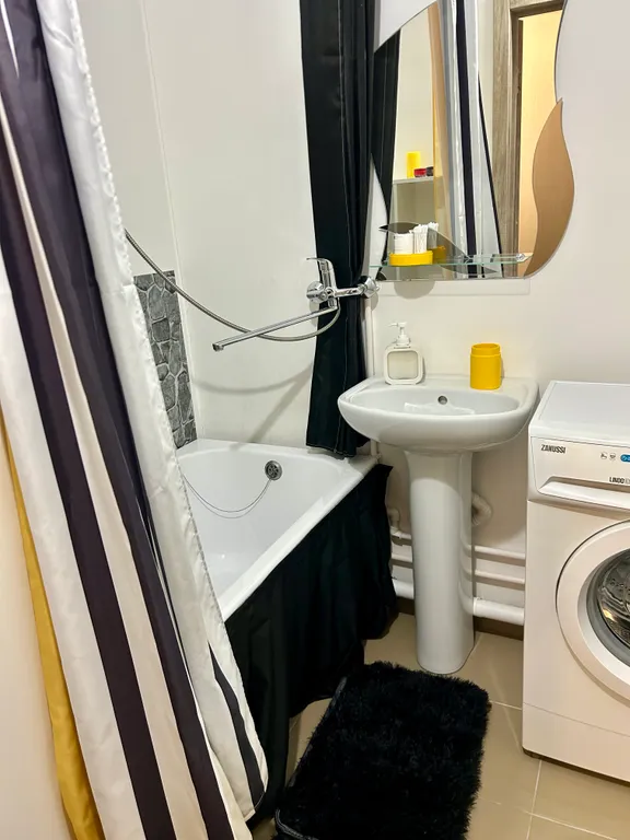 Апартаменты на Краснопольском с панорамным видом на проспект