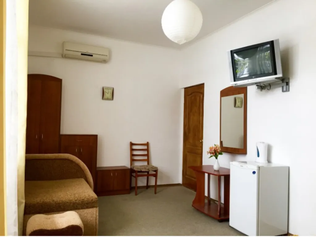 Двухместная комната с двумя кроватями, большой балкон