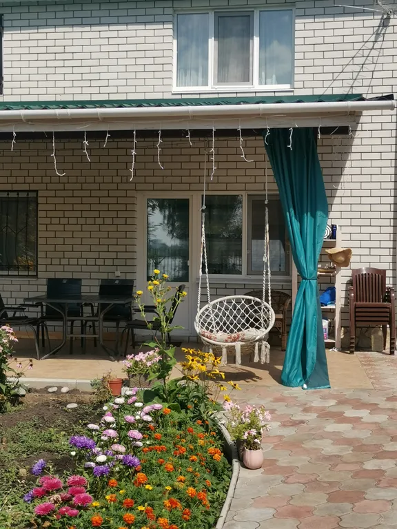 Дом с баней на берегу реки в 10 минутах от центра города