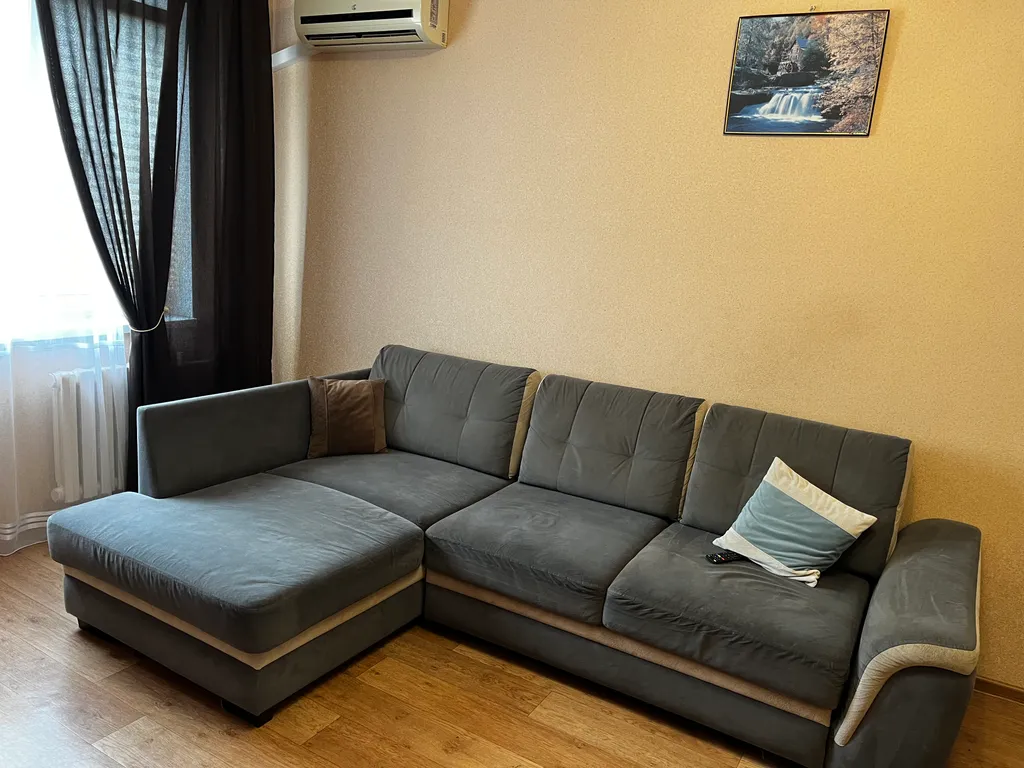 Большая 2-комнатная квартира