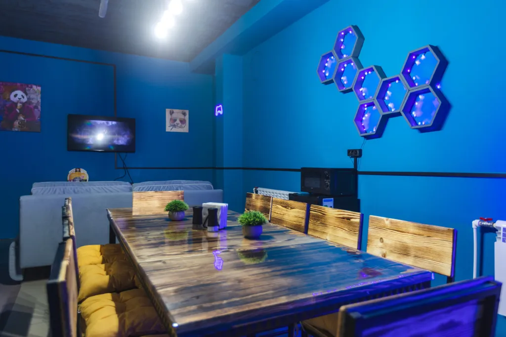 Квартира в стиле Лофт с караоке для дня рождения — аренда посуточно в Красноярск