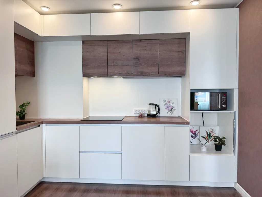 Стильная 2-комнатная квартира-студия в новом доме на берегу реки Вятка