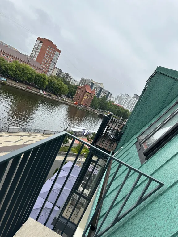 Евродвушка в Рыбной деревне, остров Канта