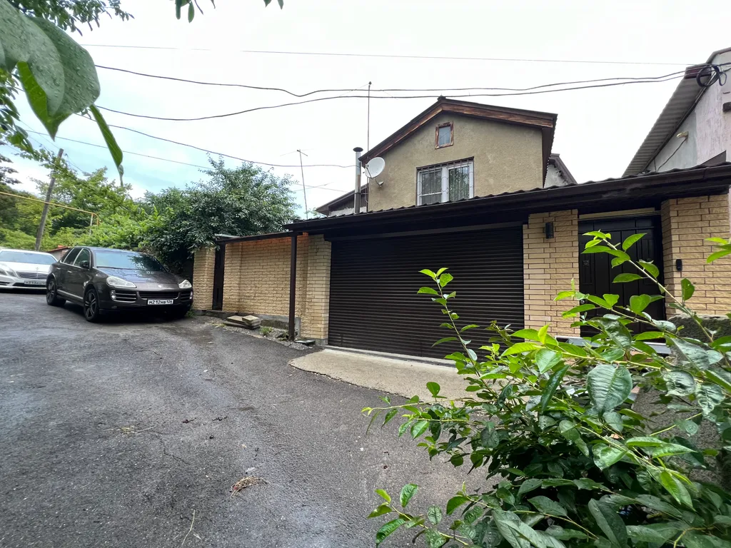 Коттедж Уютный дом с мангальной зоной в центре — Кисловодск