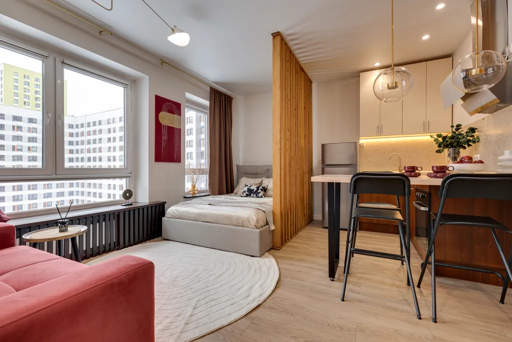 Большая уютная студия на 4х рядом с метро