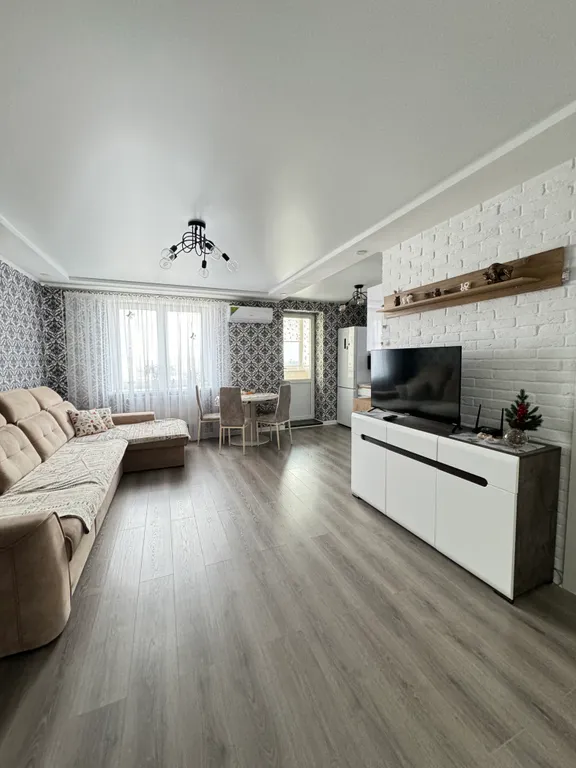 Квартира студия в новостройке с кондиционером