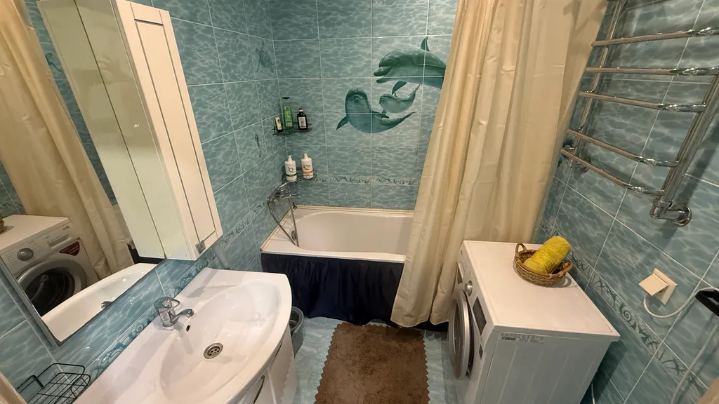 Просторная квартира для компании до 9 человек: по цене отеля, с душой