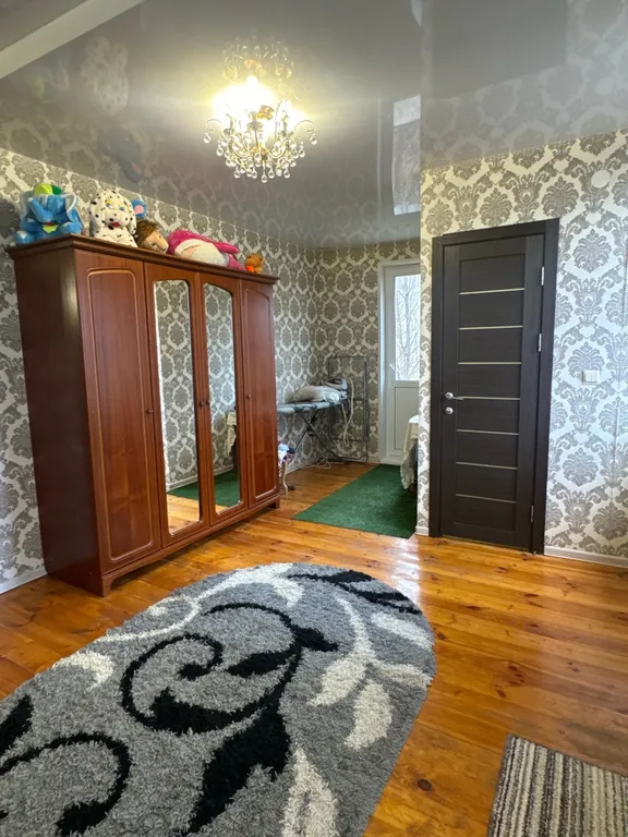 Большой и уютный дом в городе