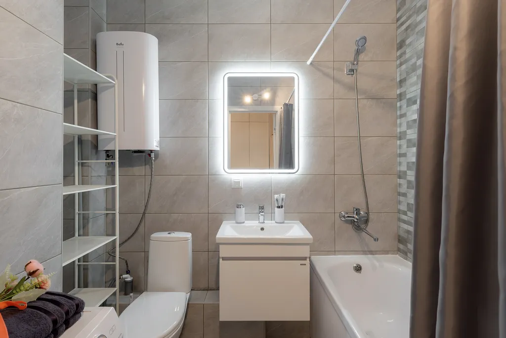 Студия Горизонты Нижнего Оранжево-изумрудный