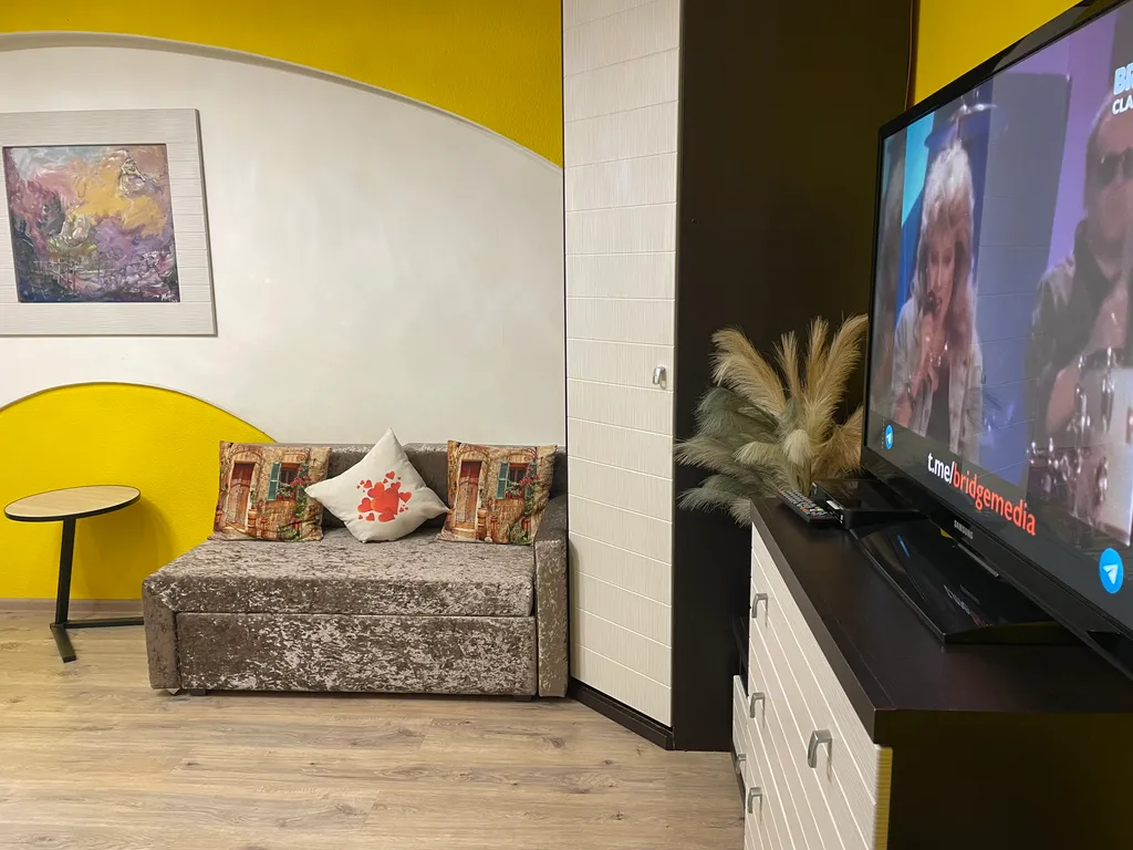 Комфортная квартира близ питьевой галереи