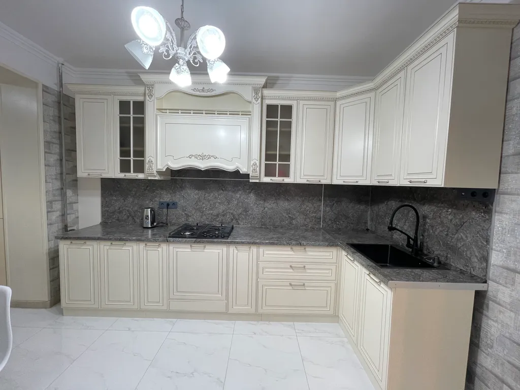 Уютная квартира в центре города рядом с фонтаном и с видом на крепость