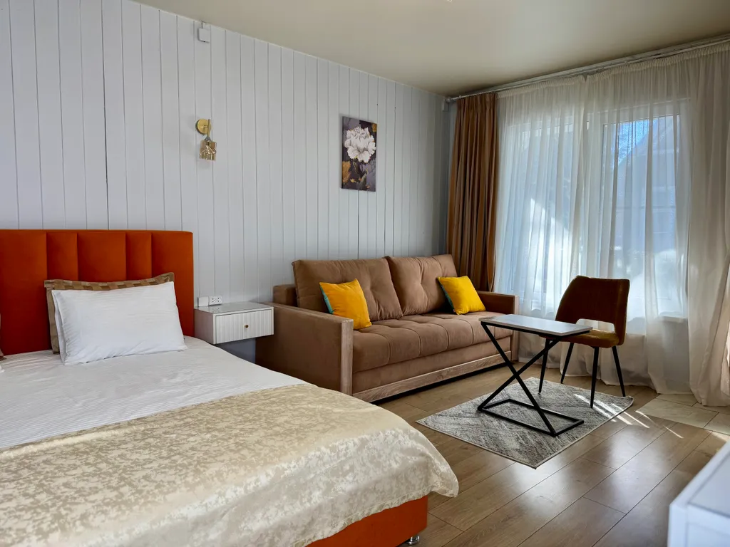 Усадьба Люкс двухкомнатный с кухней