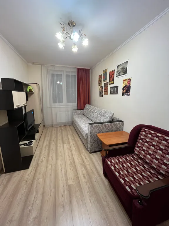 Полноценная квартира — аренда посуточно в Мурино