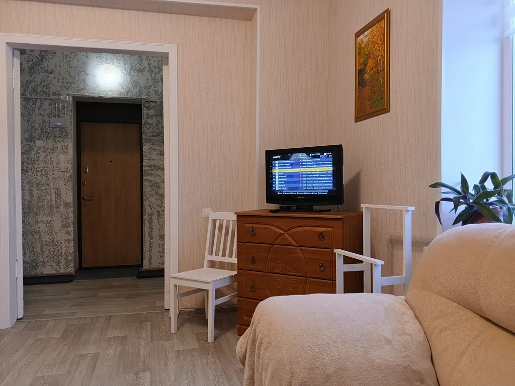 Просторная двухкомнатная квартира в исторической старой части города