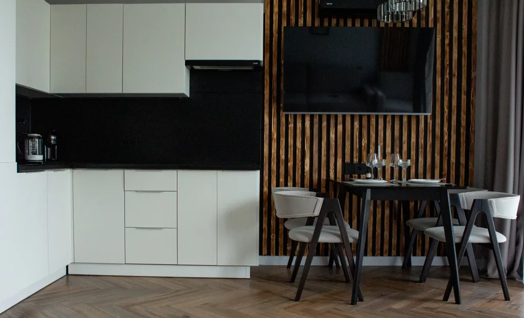 Квартира Апартаменты студия с бассейном и видом на море — Севастополь