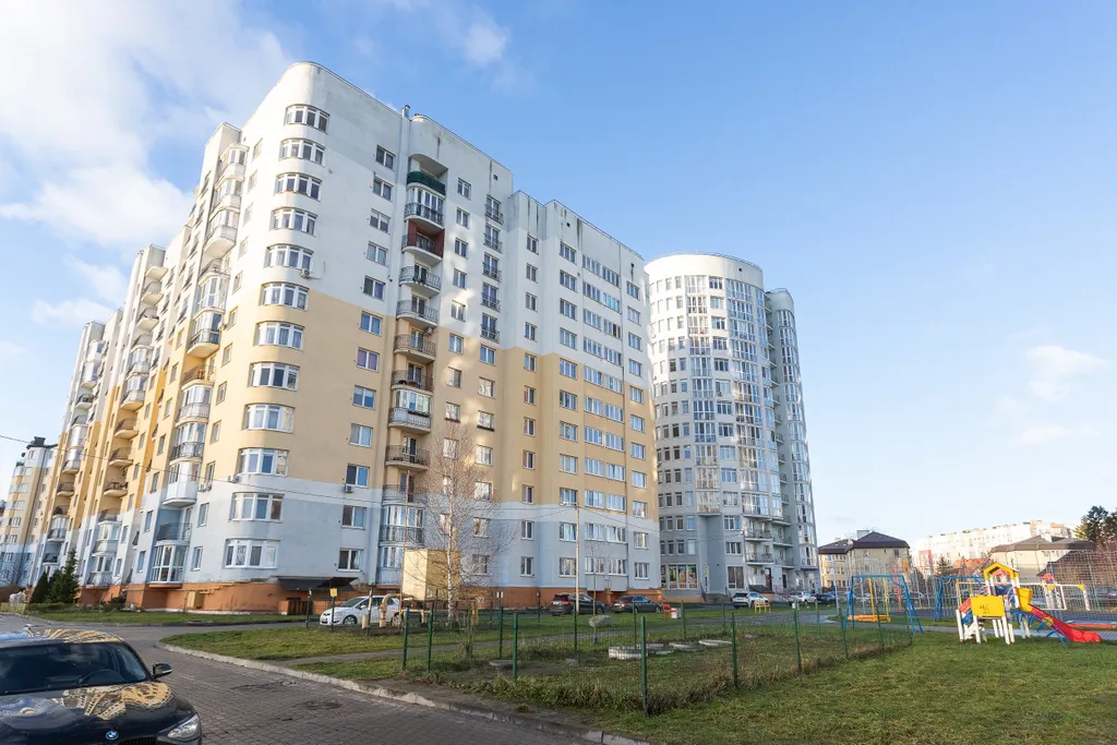 Квартира Квартира Уютная евро трешка в стиле барроко — Калининград