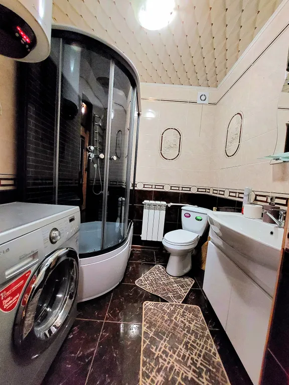 Домик на берегу реки Белая