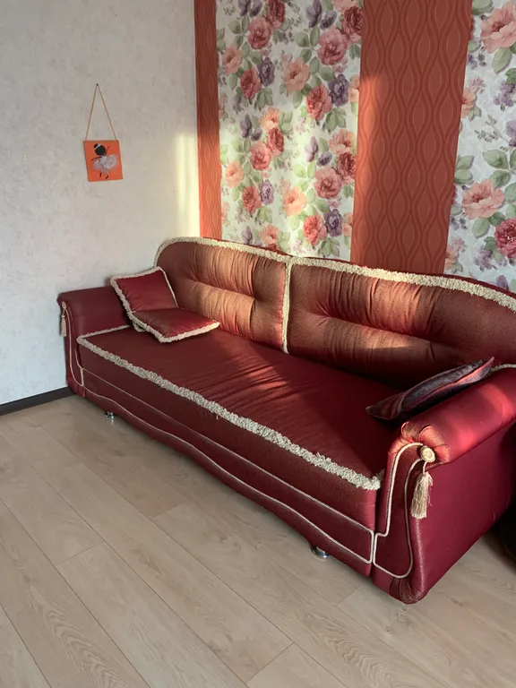 Уютная, просторная двухкомнатная квартира в тихом районе