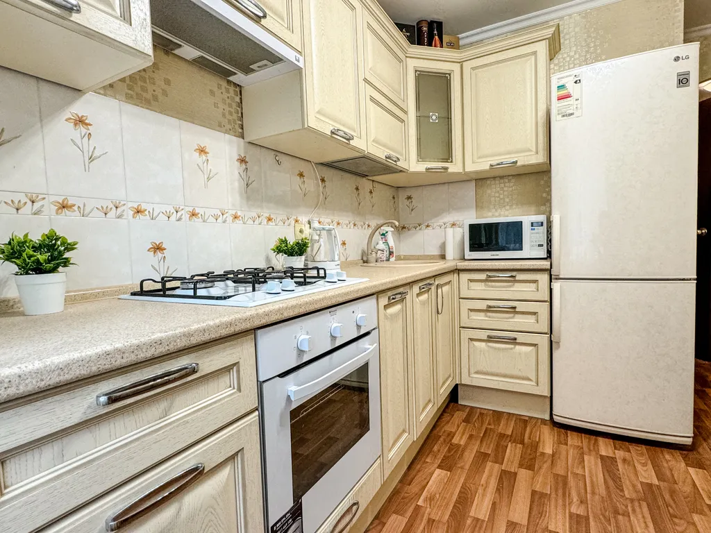 Апартаменты рядом с ДК Авангард