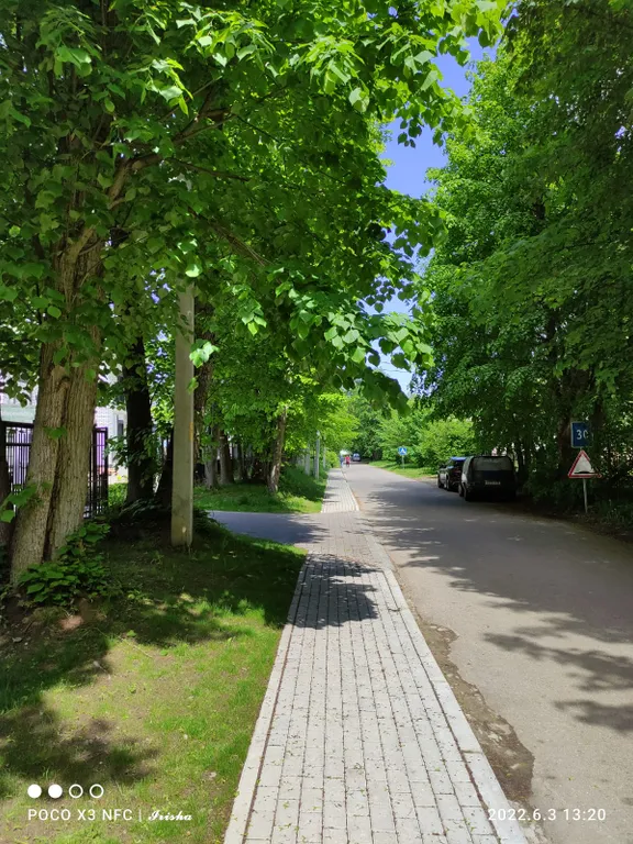 Уютная квартира в тихом зелёном районе возле моря