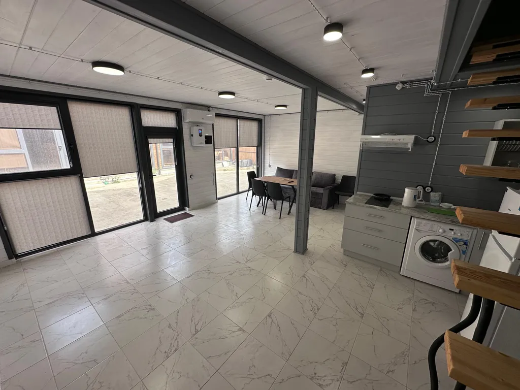 Уютные коттеджи возле моря