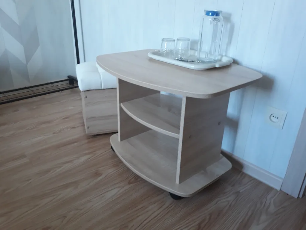 Небольшой 2-х местный номер с 1 двуспальной кроватью