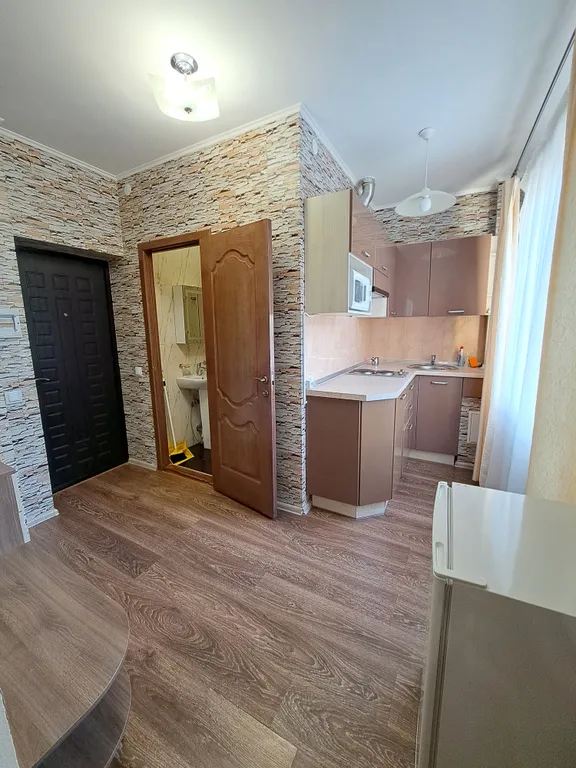 Апартамент с видом в центре Партенита