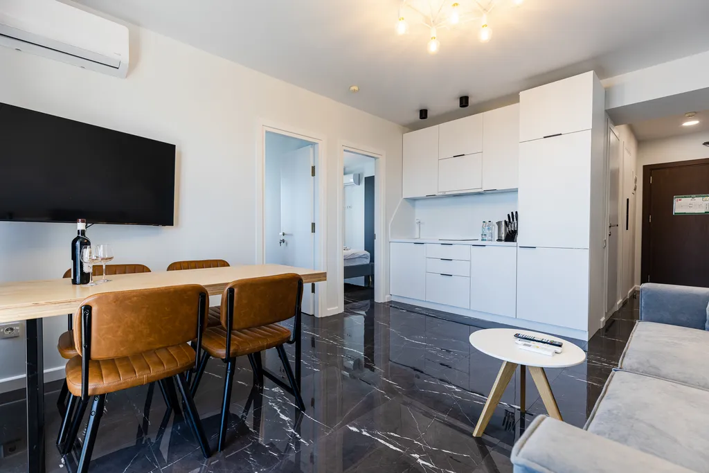 Двухкомнатные апартаменты с видом на море