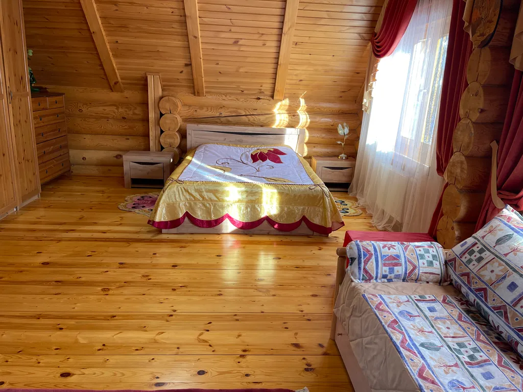 Тургоякский Теремок- дом на 1 линии с собственным выходом к озеру