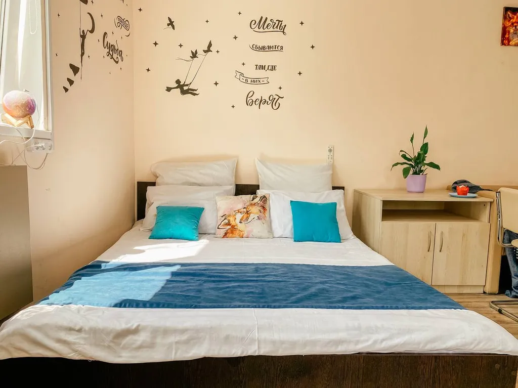 Квартира Квартира в стиле Антуан де Сент-Экзюпери, сказка Маленький принц — Севастополь