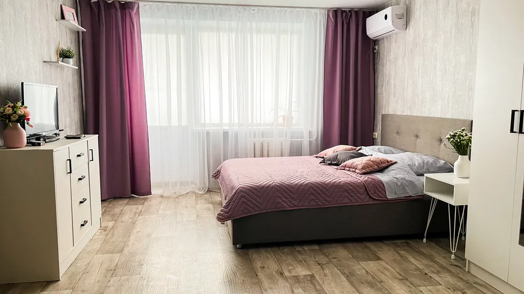 Апартаменты с видом на стадион Текстильщик, рядом ДЮСШ-2