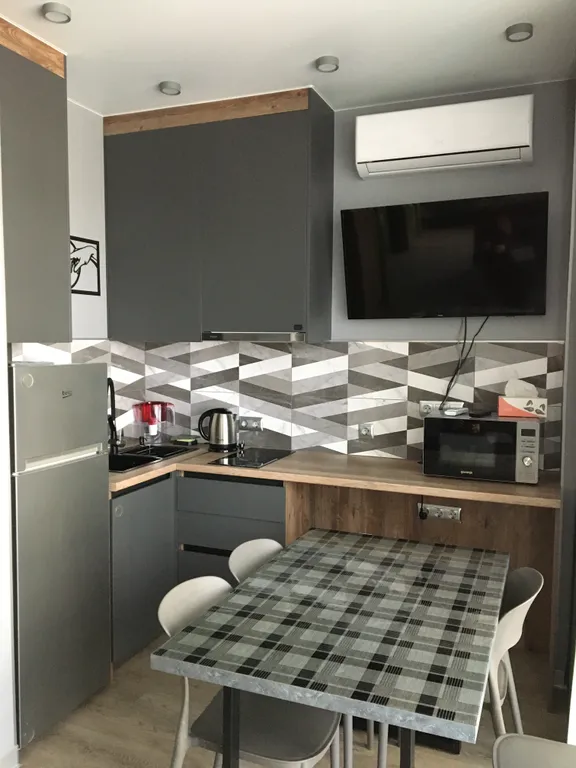 Апартамент с видом на город и яхт клуб