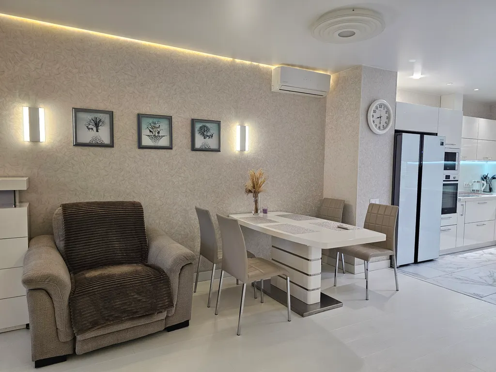 3х ком.кв 100 кв.м в центре район Фуникулёра