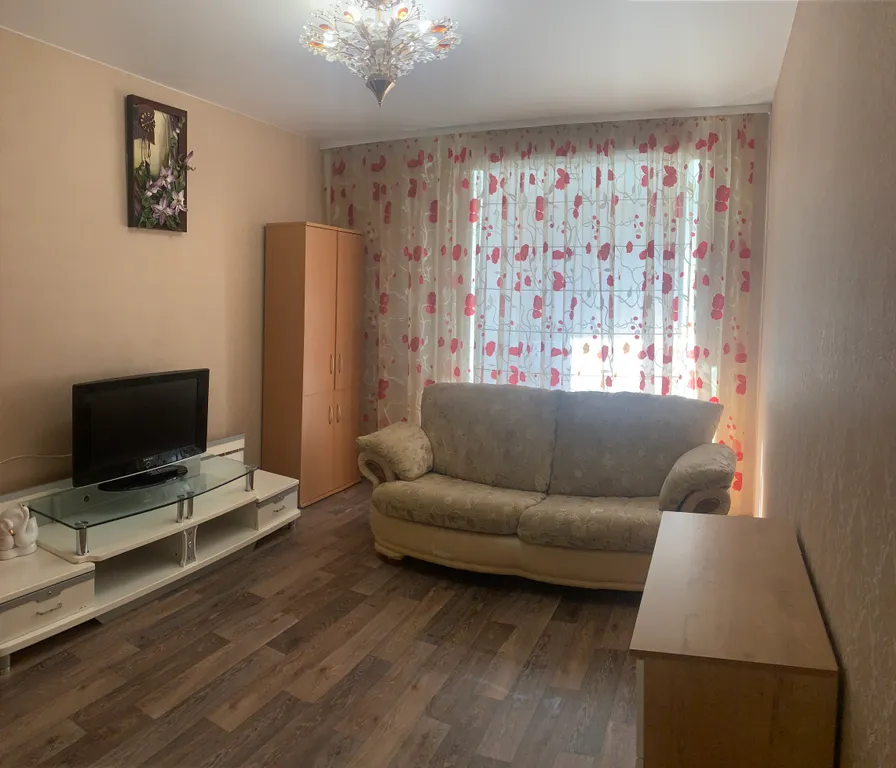 Квартира в центре, ЖД