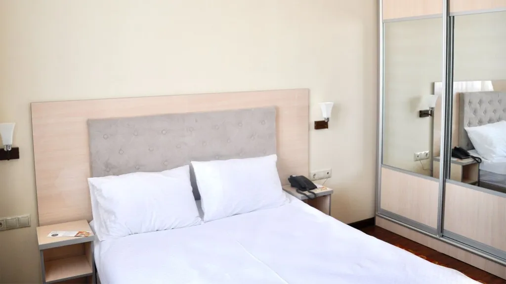 Квартира Комната — аренда посуточно в Атырау