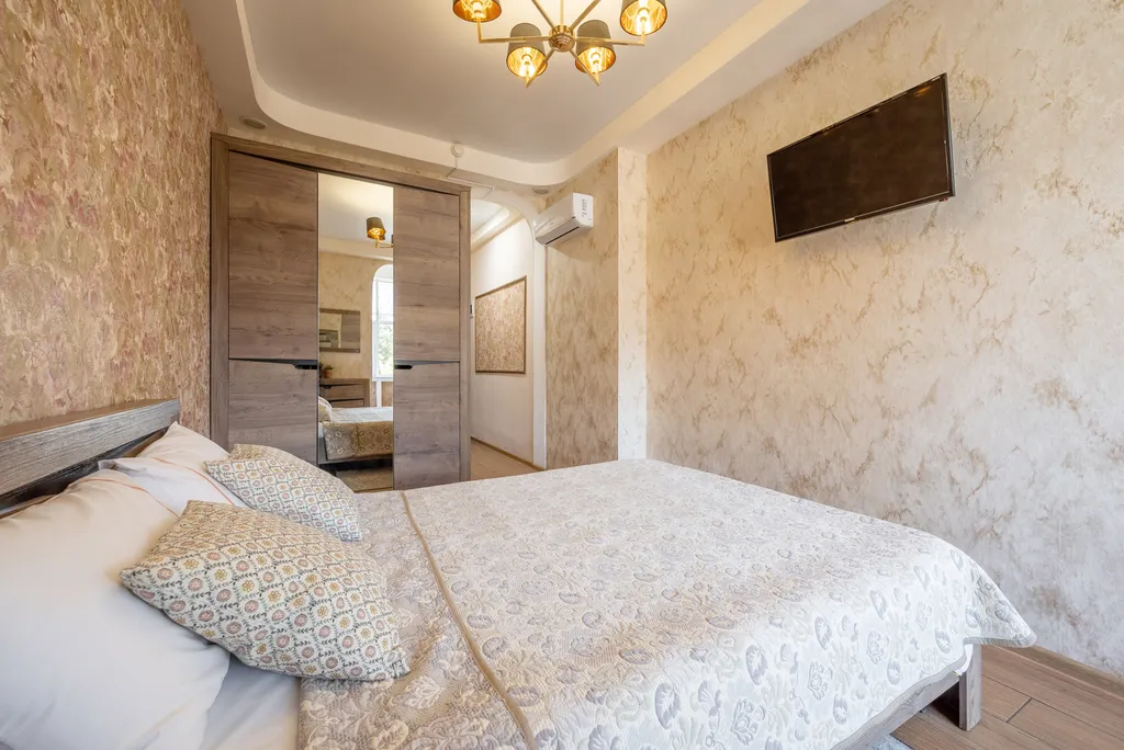 Квартира Уютные чистые светлые апартаменты в лучшей локации до моря 300м — аренда посуточно в Сочи