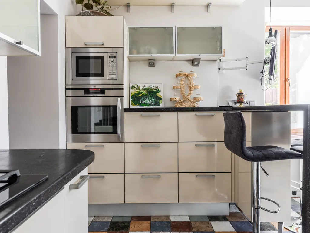 Коттедж Дом в черте города для семейного отдыха — Санкт-Петербург