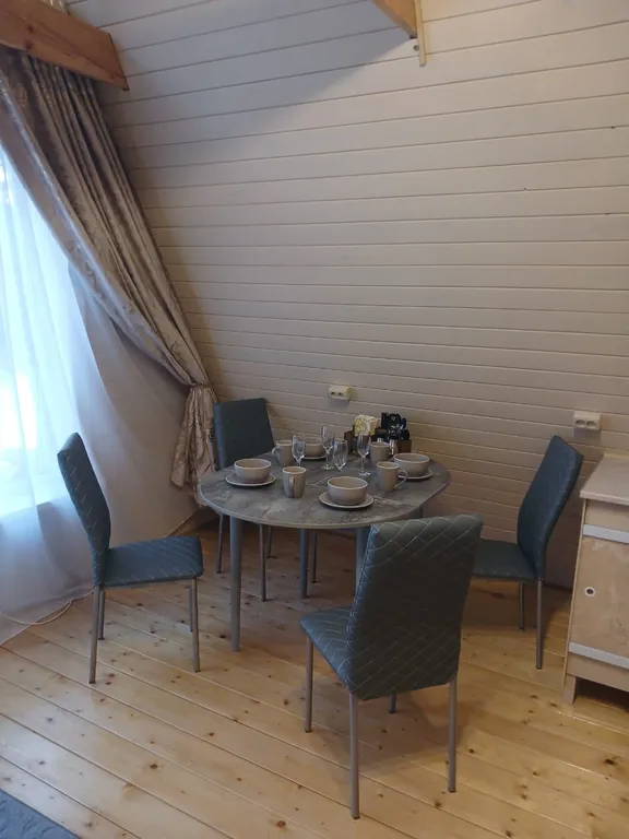 Уютный, теплый дом Семира