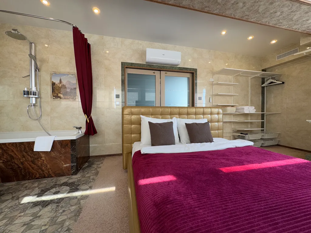 Корейский рассвет «Сэбёк»-уникальная видовая квартира с видом на горы