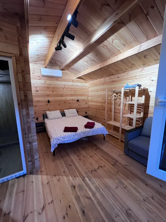 Коттедж 1-комнатный Дом — аренда посуточно в Гагра