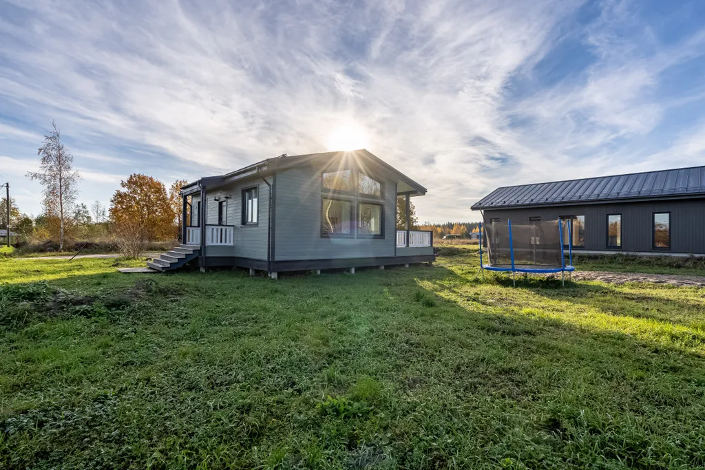 Коттедж Аренда дома у озера — Приозерск