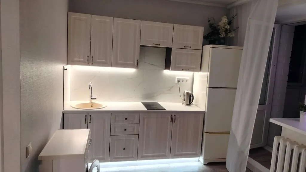 Уютная и просторная 1 квартира у ТЦ Остров