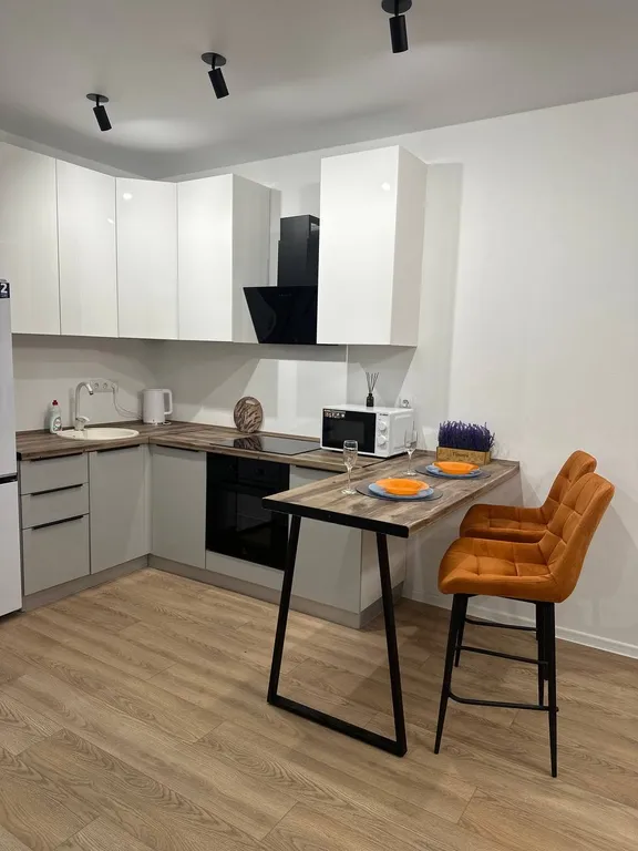 Уютная квартира с красивым видом из окна