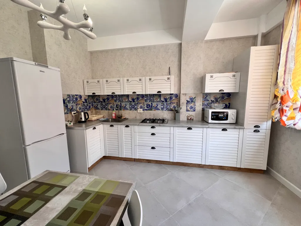 Квартира напротив пляжа Лагуна